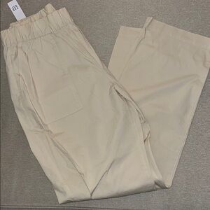 GAP Light Khaki Cargo Pants